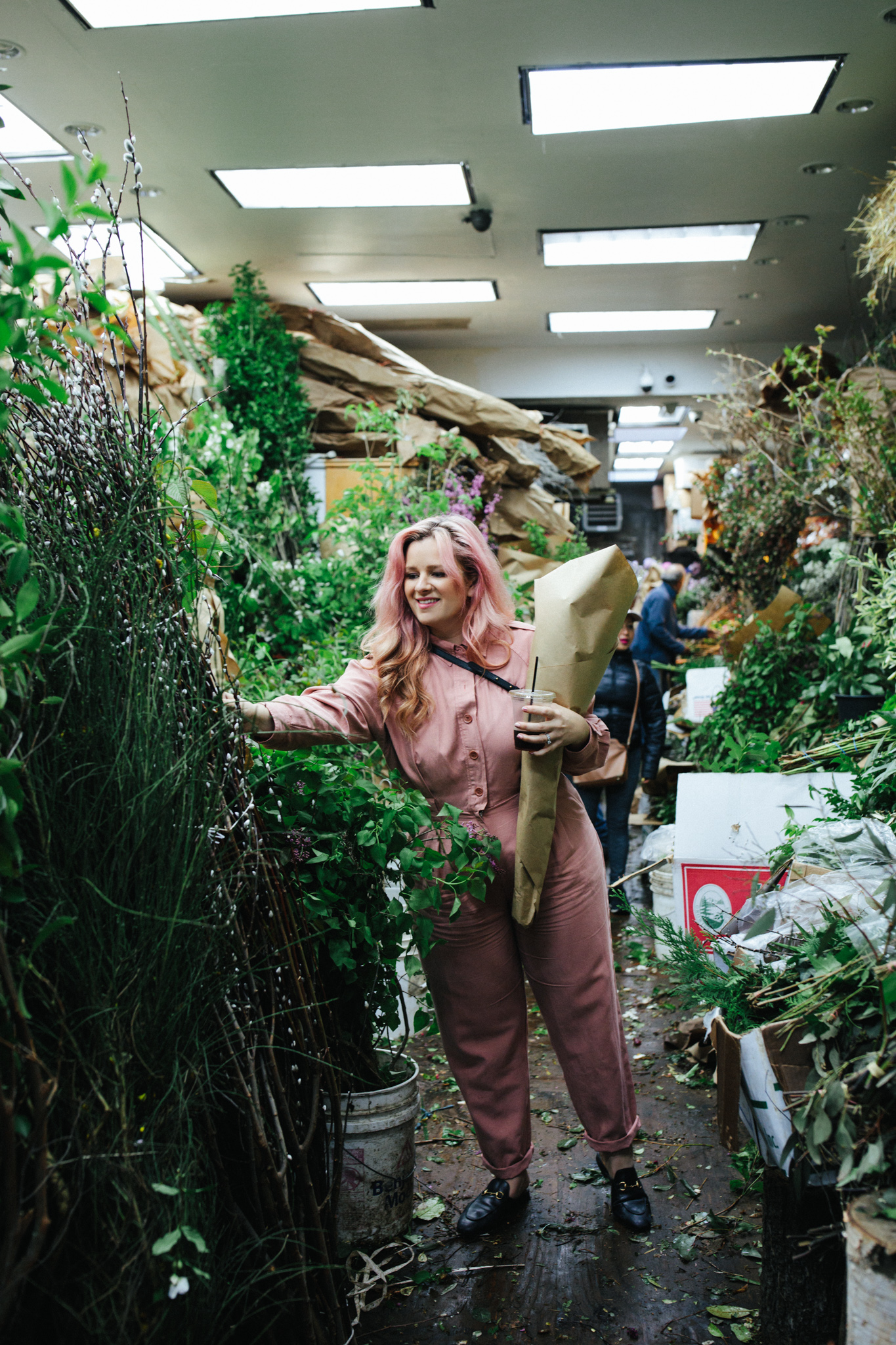 East Olivia picks out her floral materials.