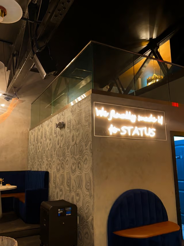 Status restaurant & lounge7